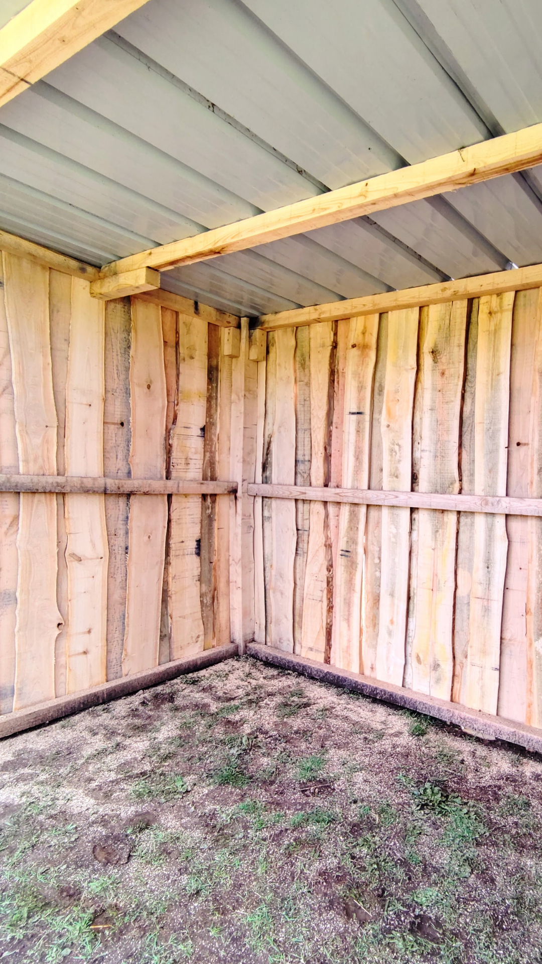 Abris de pré pour chevaux