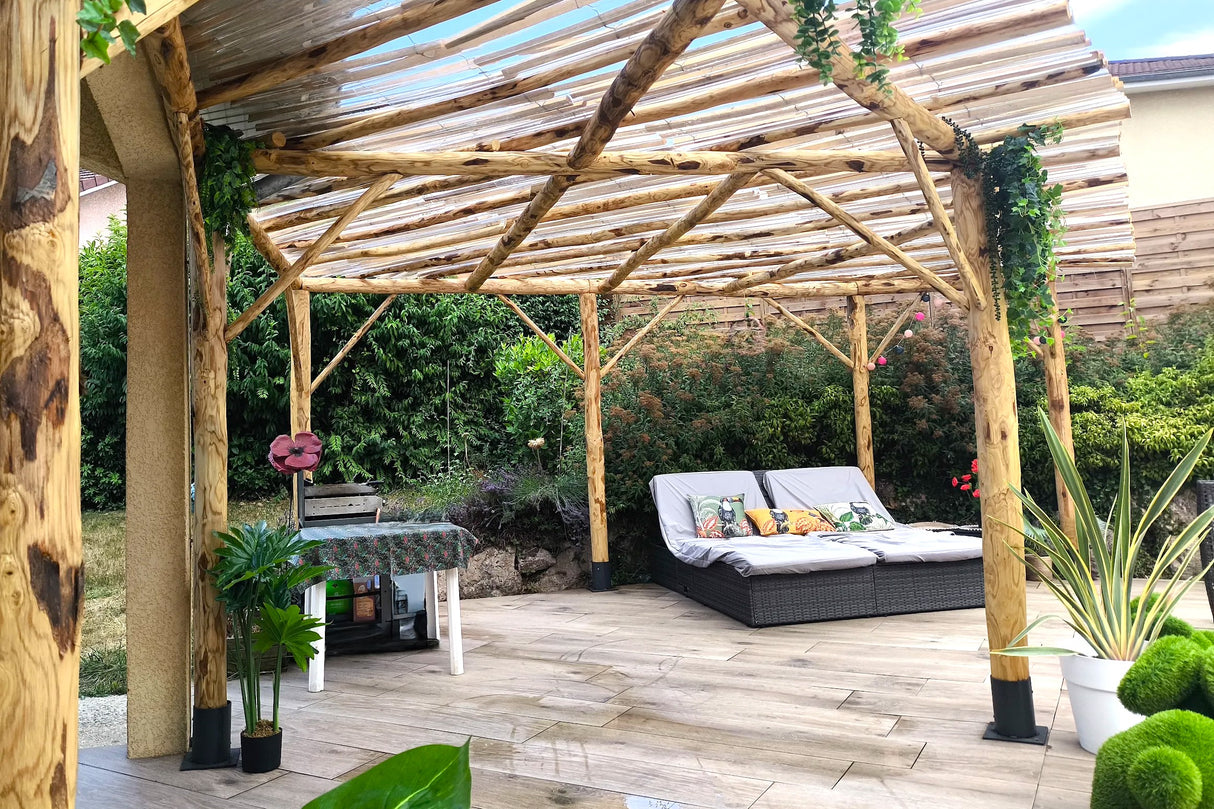 Pergola ganivelle