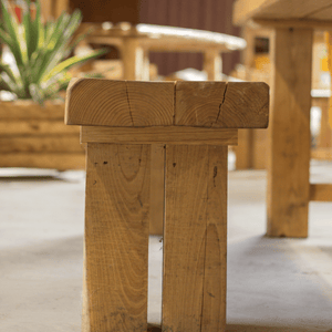 Banc en châtaignier